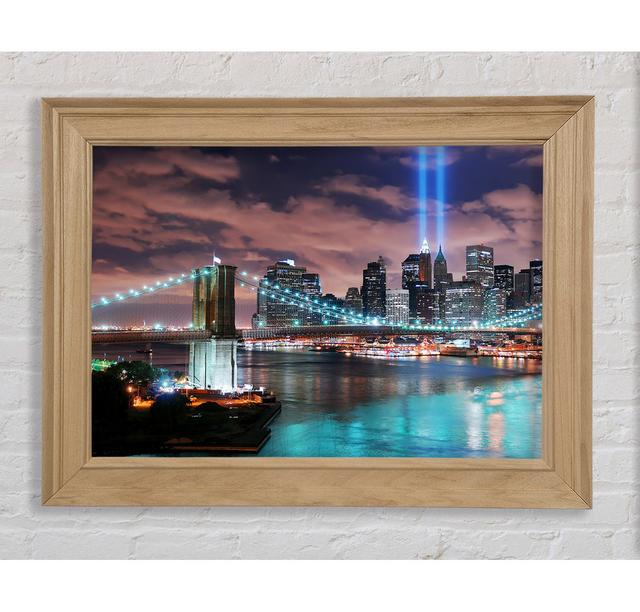 Atemberaubende Stadtlichter über der Brooklyn Bridge - Einzelne Bilderrahmen Kunstdrucke Bright Star Größe: 59,7 cm H x 84,1 cm B x 8 cm T on Productcaster.