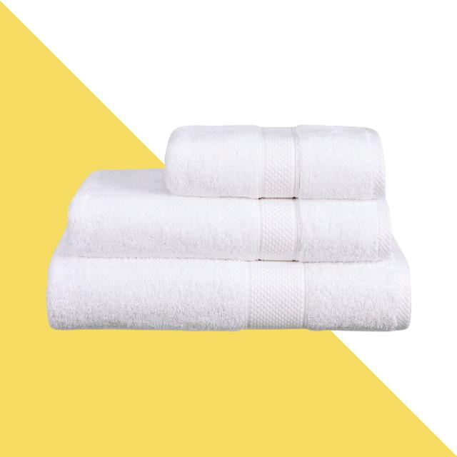 Esmeralda Amada 5 Piece Towel Bale Hashtag Home Colour: White on Productcaster.