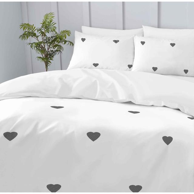 Cotton Blend Animal Print Duvet Cover with Pillowcases Gaveno Cavailia Size: Kingsize Duvet Cover + 2 Standard Pillowcases on Productcaster.