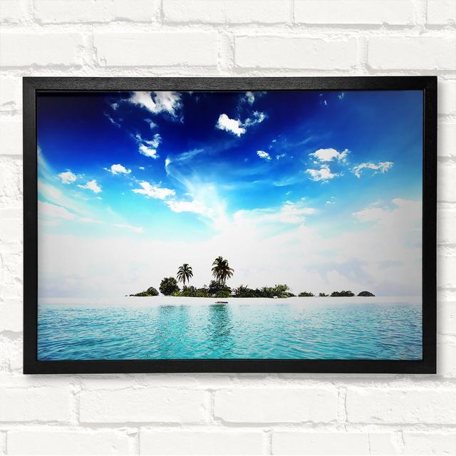 Cool Island Framed Print House of Hampton Size: 29.7cm H x 42cm W on Productcaster.