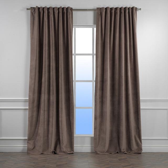 100% Blackout Extra Long & Extra Wide Luxury Matte Velvet Single Curtain Panel Lilijan Home & Curtain Paneel-Größe: 500 H x 280 B cm, Farbe: Eggplant on Productcaster.