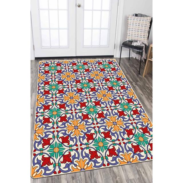 Saucedo Azulejos Red/Green Rug Marlow Home Co. Rug Size: Rectangle 100 x 150cm on Productcaster.