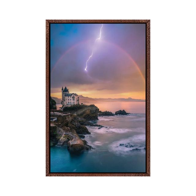 Biarritz Tranquility von Brent Shavnore - Galerie-umwickelte Leinwand Giclée auf Leinwand Beachcrest Home Format: Klassischer Schattenfugenrahmen aus on Productcaster.