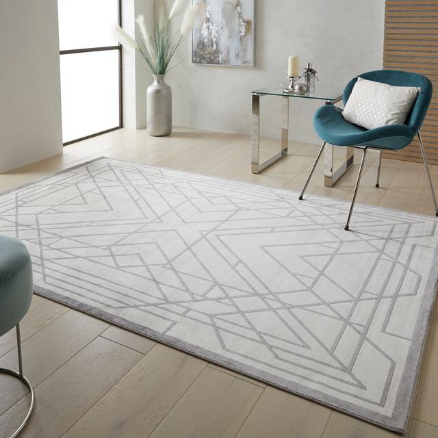 Makiyla Machine Woven Ivory/Grey Rug Ebern Designs Rug Size: Rectangle 120 x 180cm on Productcaster.