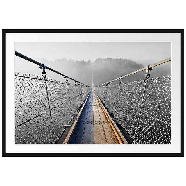 Gerahmtes Poster Hängeseilbrücke im Nebelschimmer East Urban Home Größe: 70 cm H x 100 cm B on Productcaster.