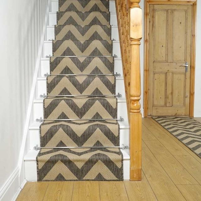 Kimi Chevron Hand Woven Hand Hooked Brown/Grey Area Rug Ebern Designs Rug Size: Runner 66 x 480cm on Productcaster.