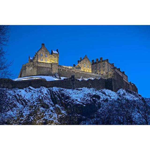 Edinburgh Castle, Scotland by Godrick - Wrapped Canvas Photograph 17 Stories Size: 81cm H x 122cm W on Productcaster.