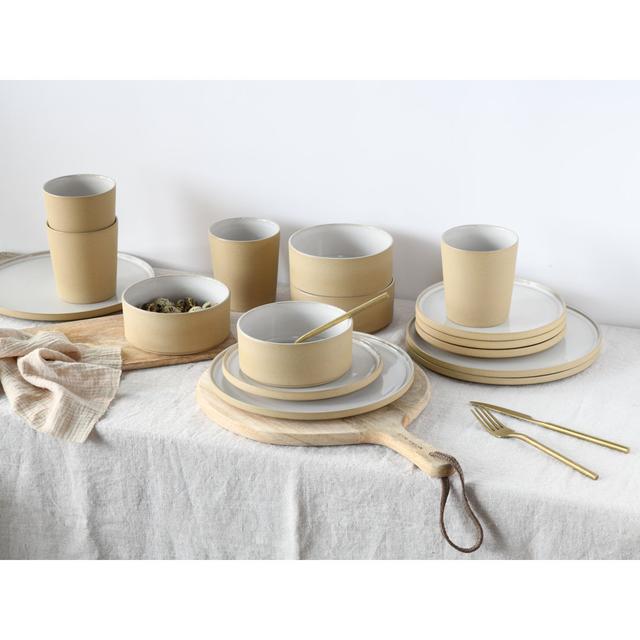 Creatable Dinnerware - Set of 16 Creatable on Productcaster.