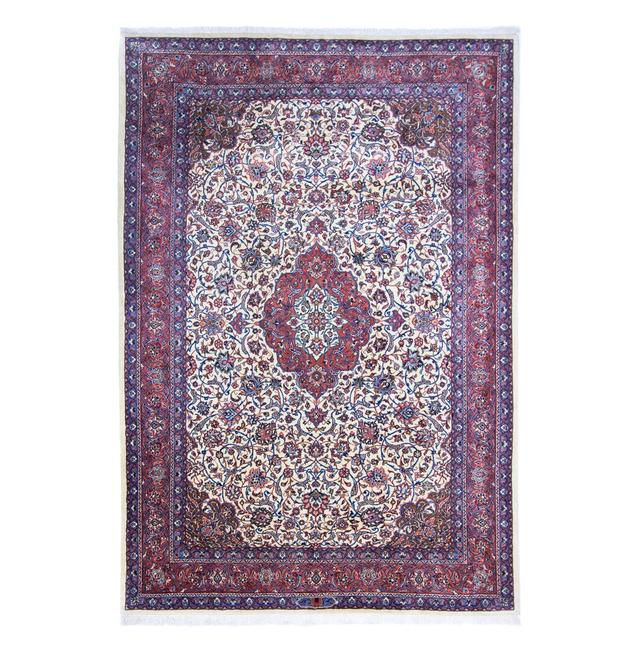 Helzer Persian Rug Astoria Grand on Productcaster.