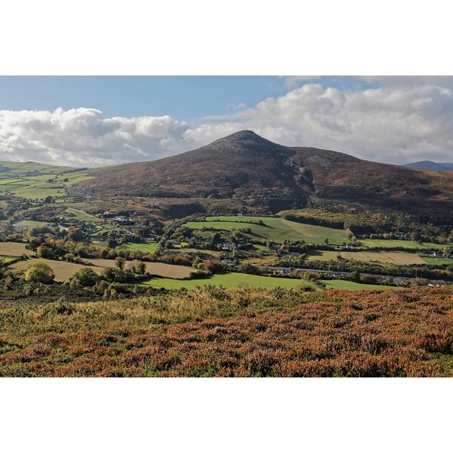 Sugarloaf Mountain (Maryland) by Akalinin - Unframed Photograph on Canvas Alpen Home Size: 30cm H x 46cm W x 3.8cm D on Productcaster.