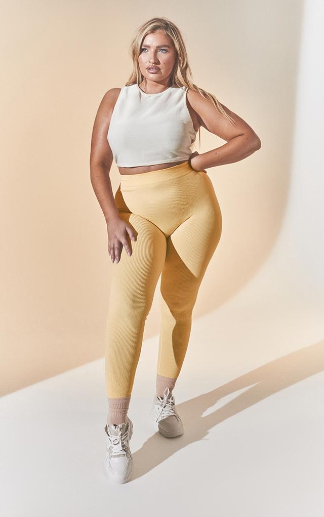 Plus Cream Contour Leggings on Productcaster.