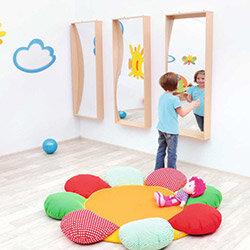 Mirror Concave - Mirrors deformate image giving children the opportunity to have great fun on Productcaster.