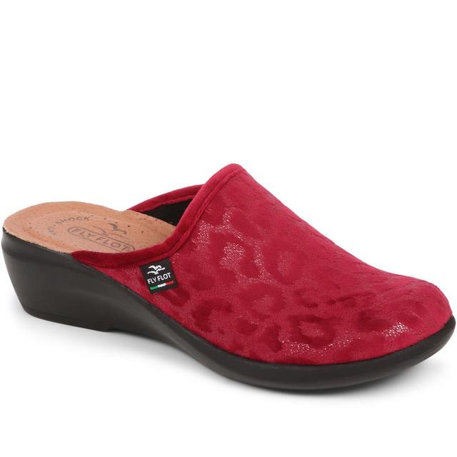 Fly Flot - Women's Wedge Slippers - Burgundy - Size 6 on Productcaster.