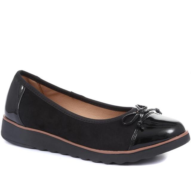 Pavers - Women's Lightweight Ballet Pumps - Black-Black Patent - Size 3 on Productcaster.