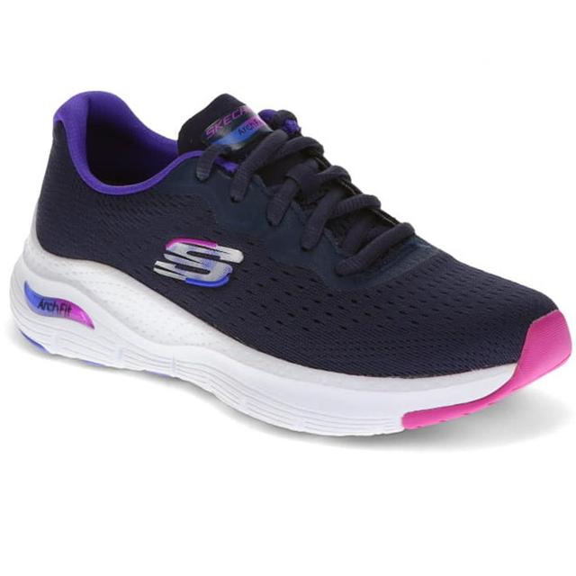 Women's Skechers Arch Fit - Infinity Cool - Navy - Size 6 on Productcaster.