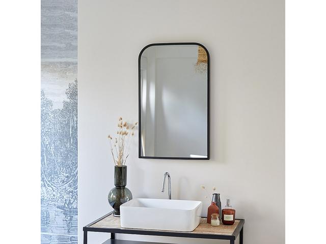 Miroir rectangulaire en métal noir Nordic 80x50 cm on Productcaster.