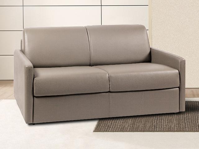 Schlafsofa 2-Sitzer - Liegefläche: 120 cm - Matratzenhöhe: 22 cm mit Memory Schaum - Kunstleder - Taupe - CALIFE on Productcaster.