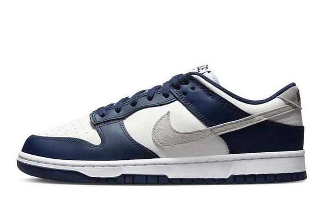 Nike Dunk Low Midnight Navy | UK5.5 | The Sole Supplier on Productcaster.