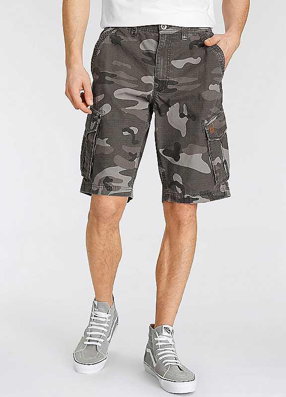 AJC Cargo Shorts - Camouflage - Size 38 on Productcaster.