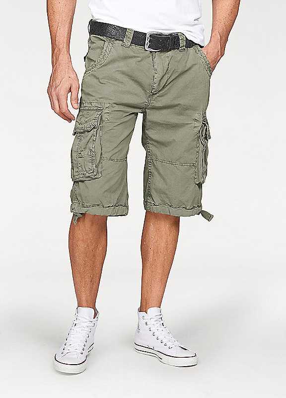 Alpha Industries Cargo Bermuda Shorts - Light Olive - Size 31 on Productcaster.