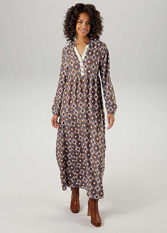 Aniston V-Neck Printed Maxi Dress - Brown Print - Size 16 on Productcaster.