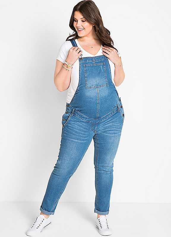 Plus Size bonprix Comfy Maternity Dungarees - Blue - Size 24 on Productcaster.