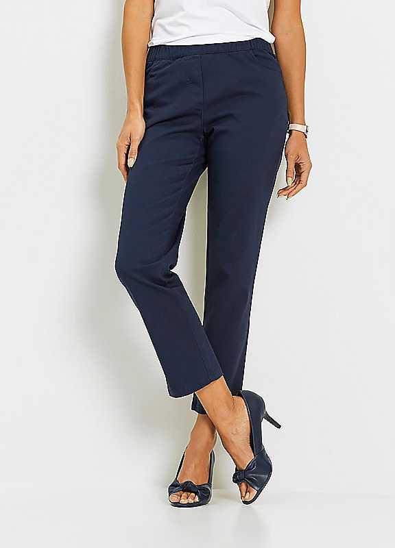 Plus Size bonprix Cropped Cotton Trousers - Dark Blue - Size 22 on Productcaster.