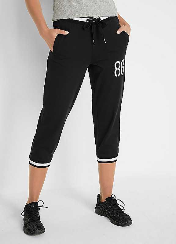 Plus Size bonprix Cropped Tracksuit Bottoms - Black - Size 26/28 on Productcaster.