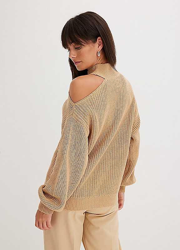 bonprix Cut-Out Shoulder Jumper - Coffee - Size 26/28 on Productcaster.