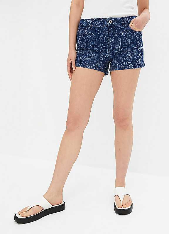 bonprix Denim Shorts - Blue Denim - Size 16 on Productcaster.