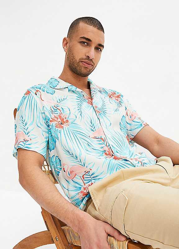 bonprix Floral Print Short Sleeve Shirt - Ivory Floral - Size 16/16.5 on Productcaster.