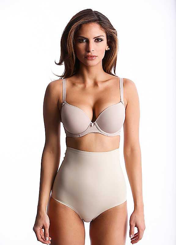 bonprix Seamless Shaper Briefs - Nude - Size 22 on Productcaster.