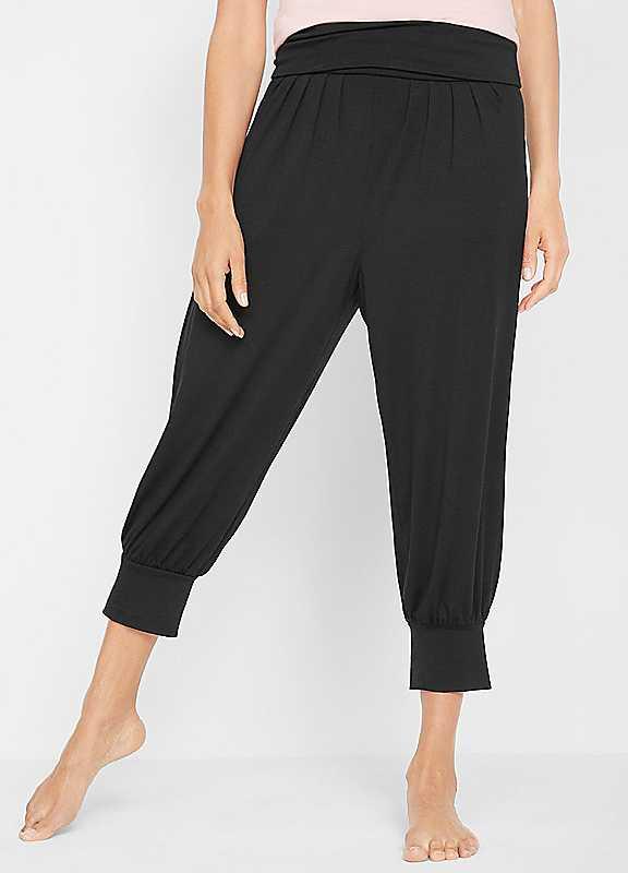 bonprix Yoga Cropped Harem Pants - Black - Size 22/24 on Productcaster.