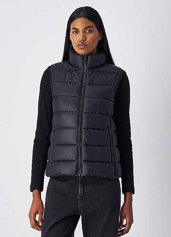 Champion Sleeveless Quilted Gilet - Black - Size XXL on Productcaster.