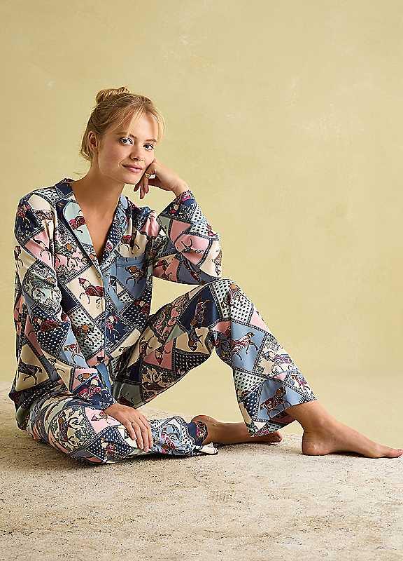 Joules Alma Horse Pyjama Set - Horse Print - Size L on Productcaster.