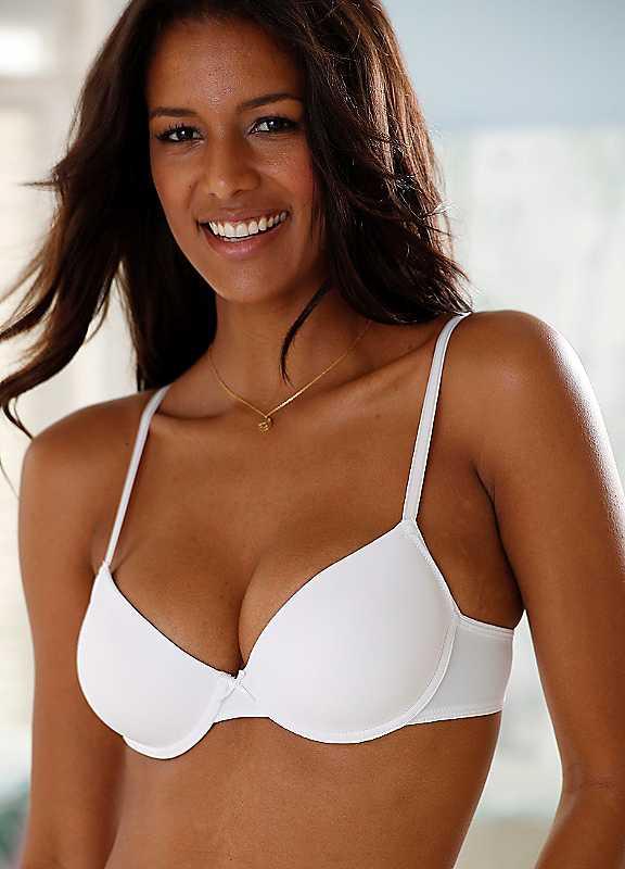 Plus Size LASCANA Maxi Push-Up Bra - White - Size 32A on Productcaster.