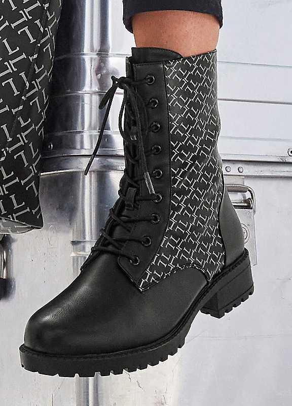 LASCANA Printed Vegan Ankle Boots - Black - Size 4 on Productcaster.