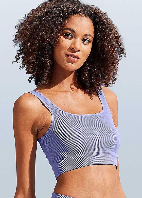 LASCANA Sports Crop Top - Lilac - Size S on Productcaster.