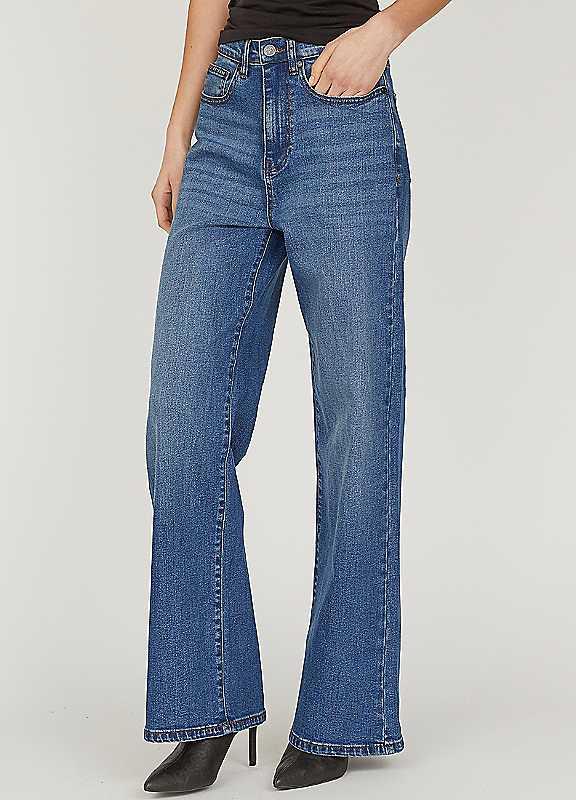 Sisters Point Wide Leg Jeans - Mid Blue Wash - Size L on Productcaster.