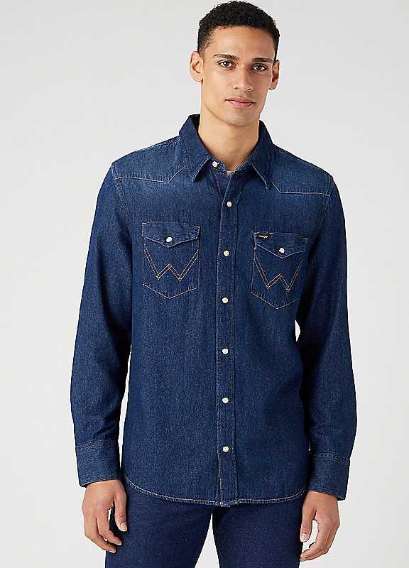 Wrangler Denim Shirt - Darkstone - Size M on Productcaster.