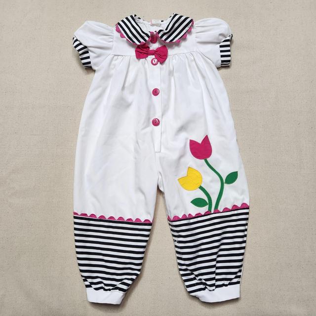 Vintage 80er Jahre Tulpen-Blumenmuster, schwarz-weiß gestreift, Schleifen-Strampler, Kleinkind-Mädchen 18-24 M on Productcaster.