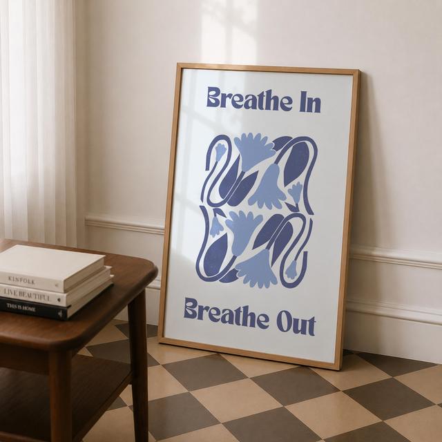 Ein- und Ausatmen - Druckbares Wandbild | Blaues Blumenposter für Selbstfürsorge | Achtsames Atmen | Wellness-Dekoration für Zuhause | Digitaler Downl on Productcaster.