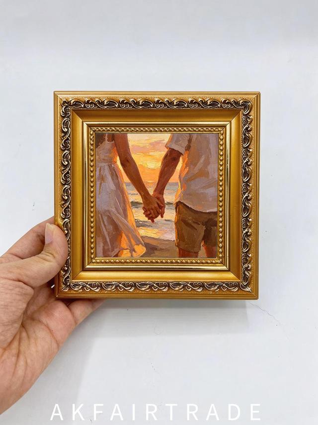 Händchenhaltendes Paar am Strand bei Sonnenuntergang, romantisches Wandbild (Nahaufnahme), individuelles Ölgemälde nach Foto, Geschenk für Freunde, Gr on Productcaster.
