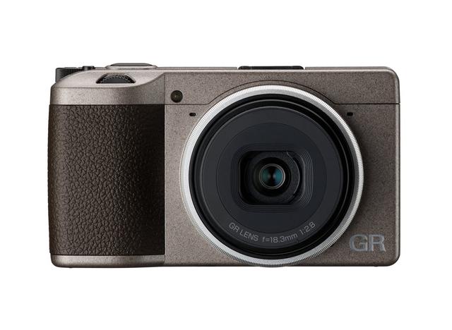 Ricoh GR III Diary Edition Appareil-photo compact 24,24 MP CMOS Noir, Gris on Productcaster.