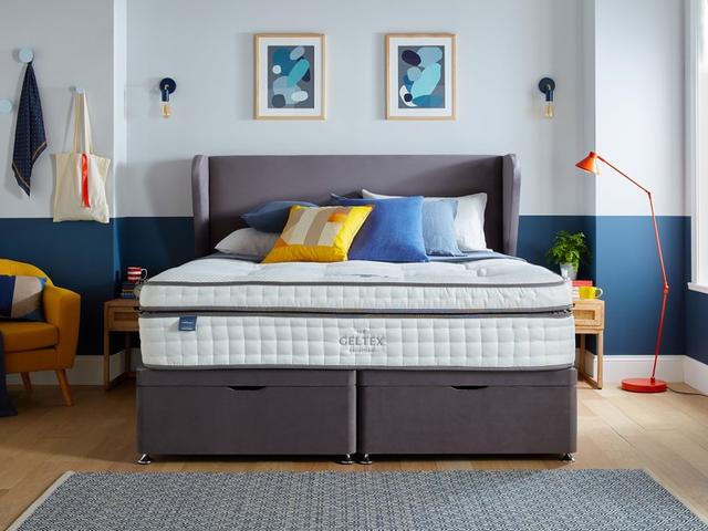 Silentnight Divan Bed Clarita Geltex Ultra 3000 - Single, Soft Medium, Mirapocket Springs, Gel on Productcaster.