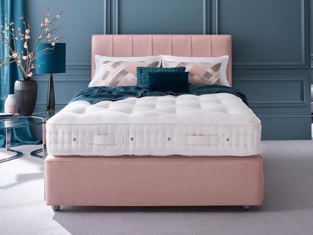 Vispring Divan Bed Dartington - Super King Size, Soft, Pocket Spring, Natural on Productcaster.