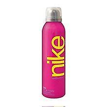 Nike - Pink Woman Deodorant Spray 200ml on Productcaster.