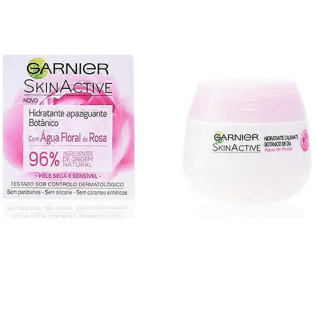 Garnier skinactive moisturising cream for dry and sensitive skin 50ml on Productcaster.