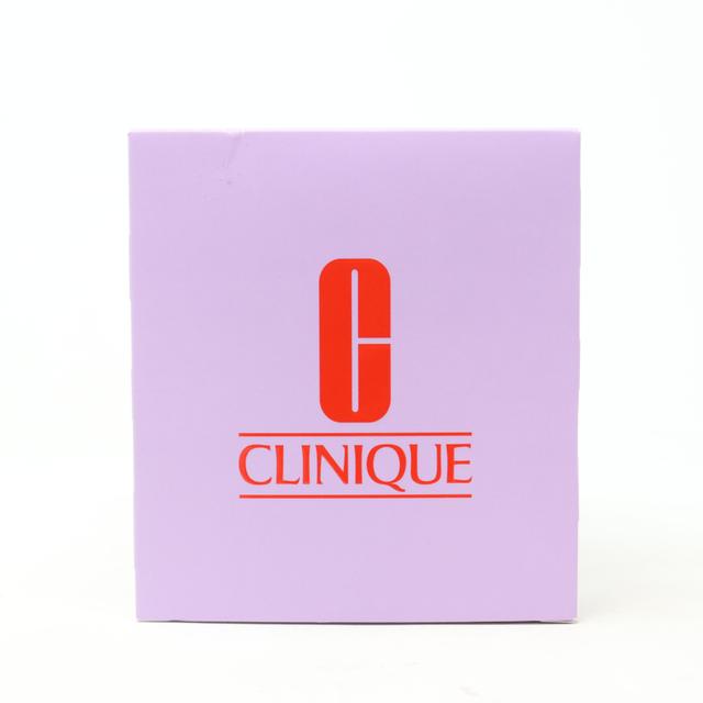 Clinique 6 Pcs Gift Set / New With Box on Productcaster.