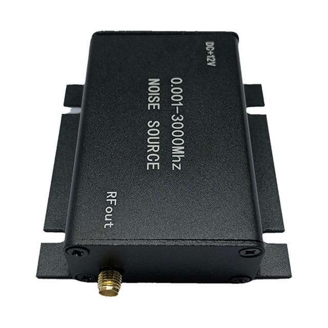 1pc Noise Source Simple Spectrum External Noise Source Tracking Generator Dc12v Black on Productcaster.